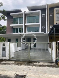 3 Storey Superlink Homes, Taman Jasper Jaya, Seremban