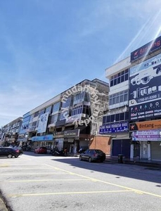 4th floor shop lot for rent at Jalan Pengkalan Pekan Baru SP