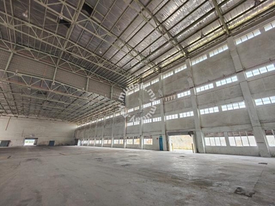 5 acres Factory / Warehouse