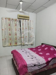 Air-Cond Room, Taman Saujana Indah, Bukit Katil