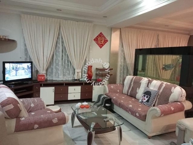Batu Berendam,2 storey semi d renovated partly furnished unit for sale