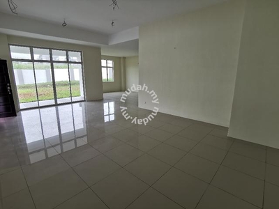 BIG SIZE AND BRAND NEW 3 Storey Bungalow TOWN CENTRE Taman Tiong