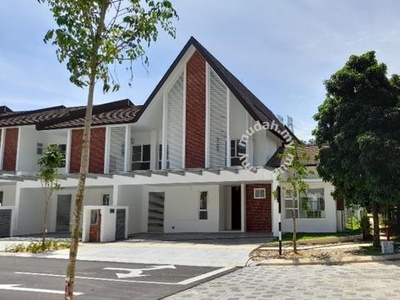 Double Storey Corner Terrace House, Emerald Hill, Cheras, Alam Damai