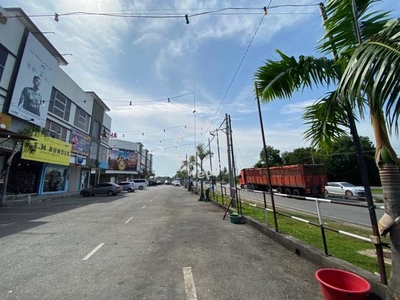 Facing Main Road 3 Storey Shoplot Taman Kompleks MHJ Utama Kuala Kedah
