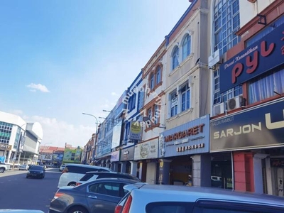 Combining 4 Units First Floor Shoplot Pekan Simpang Kuala Alor Setar
