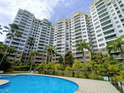 FOR SALE | Bayshore Condominium Penthouse