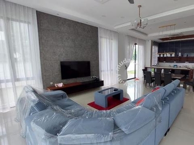 Fully renovated double storey bungalow in s2 height saujana duta