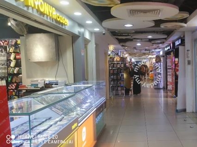 High rental 6.6% ROI Shopping Retail@Dataran Pahlawan Melaka Raya
