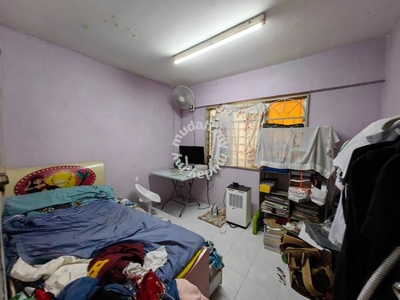 Miharja Apartment (LRT station) with tenancy Good Condition