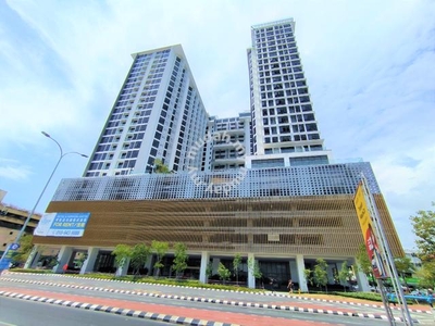 New KK Airbnb, City & Seaview Condo : The Shore Serviced Suites
