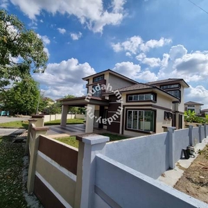 Non bumi freehold bungalow with land in Seremban