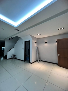 Partially furnished,Double storey for rent,Qaseh BK8,Bandar Kinrara,Puchong