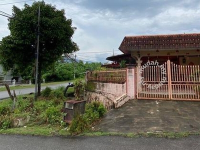 Tampin,Taman Clonlee freehold single storey corner lot unit for sale