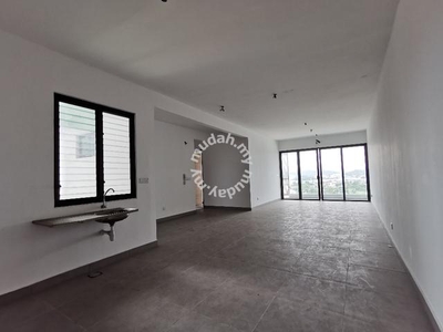 The Light Residence | Corner unit | High Floor | 1,329 sgft