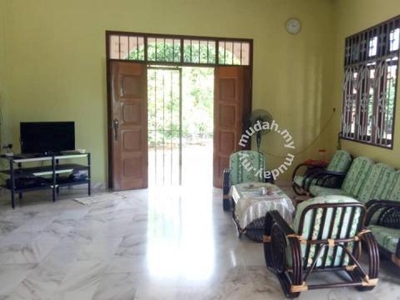 Umbai , MCL 1.156 acres freehold land with bungalow house for sale