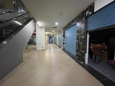 Warisan Square / 2 unit Retail Lot / Ground Floor / Centre Point / KK