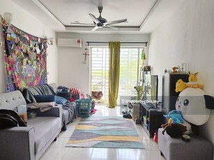 Freehold Furnished 1167sf 3 Rooms Nego Pelangi Heights condo Klang