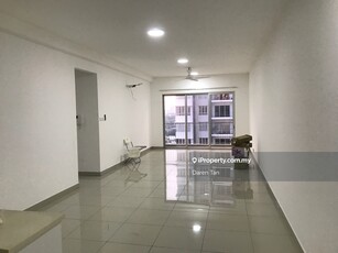 KL view dual key concept furnished corner unit condo for rent at rm2k