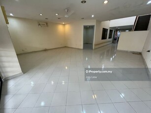 Taman taynton view 1.5sty house for sale