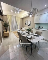 The Sentral Suite - Cheap - High Floor, Fully Furnished, Cosy Unit