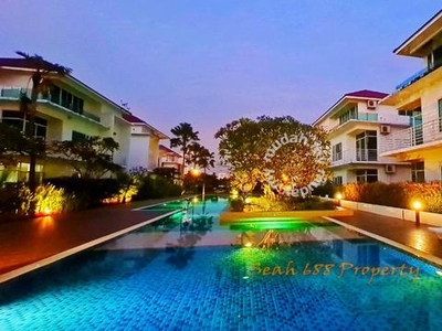 3 Sty Luxury Bungalow Villa Parai Juru