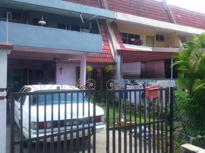 Double Storey Terrace, Taman Bukit Kempas
