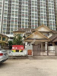 Semi D House For Rent at Bukit Istana