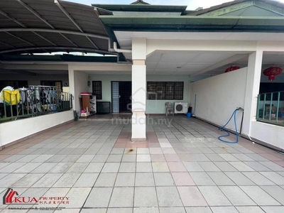 Double Storey Terrace House For Rent! Located at 9th Mile