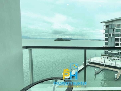 Seaview Fully Furnished Light Collection II To Let