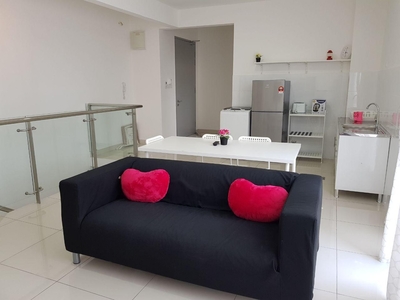 You Vista Condo, Duplex unit, fully furnished with 2 car park for rent