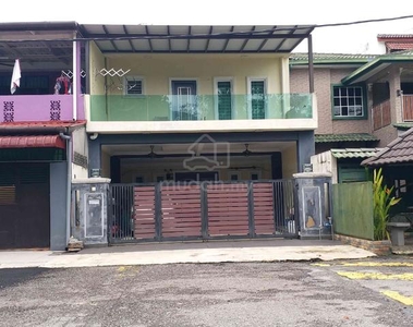 An Intermediate 2-storey Terraced House at Desa Gombak, Kuala Lumpur