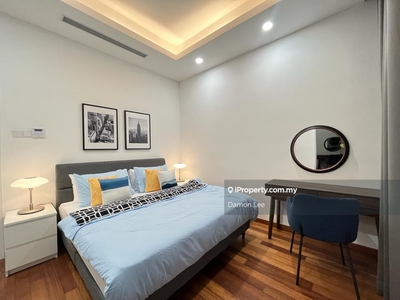 Brand New Residence, Walking Distance to KLCC!