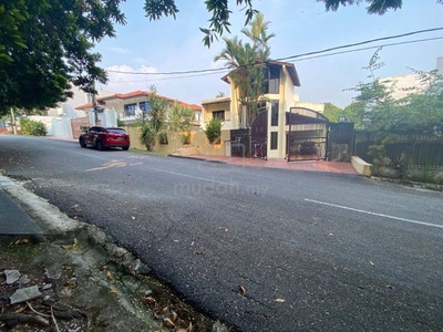 (Freehold ) Double Storey Bungalow Taman Desa Jalan Klang Lama KL