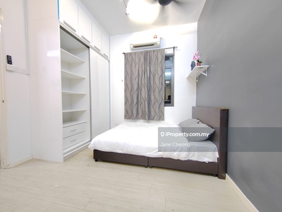Full furnish 554sf 2room, 2bath, 1carpark @ high floor