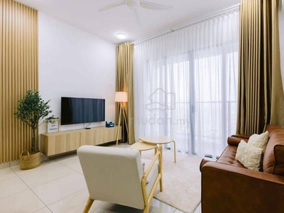 FULLY FURNISHED, 2 CAR PARK & 2 BED - Trion @ Kuala Lumpur