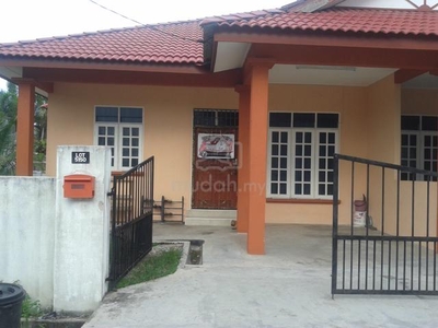 Rumah Sewa Semi D'Alor Tempoyak
