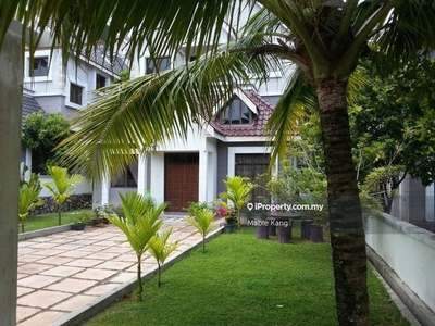 3 Storey Villa at Batu Ferringhi near Hard Rock Hotel