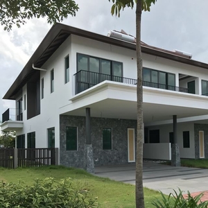 36 Units Total!! New Launched Hilltop Semi D With Resort Clubhouse[Cashback]