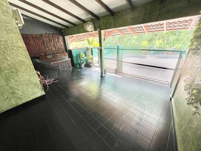 AMPANG - TAMAN ZOO VIEW - 2 Storey Split-Level Link House FOR SALE
