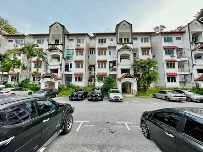 Below Market Value Penthouse Bukit Mas Apartment Taman Melawati Ampang
