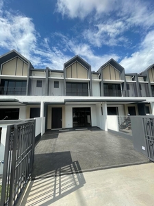 Double Storey Terrace 20'X75' Lyra Bandar Bukit Raja