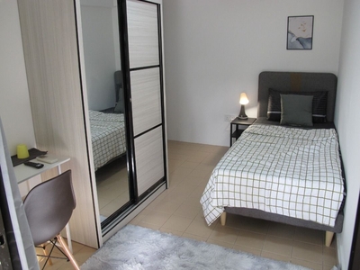 Fully Furnished Single Room For Rent @ Puncak Jalil