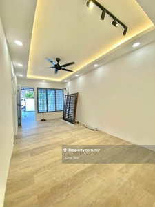 Fully Renovated 1sty Terrace @ Taman Pasir Putih for Sale