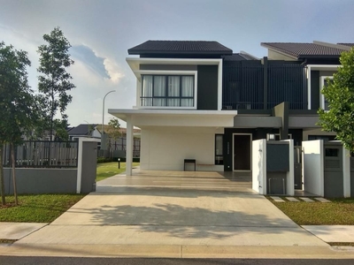 HillTop Double Storey Terrace House (FREEHOLD)