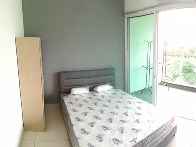 Middle Room with Balcony For Rent @ Regina Residence USJ 1 (Alice Retreat)
