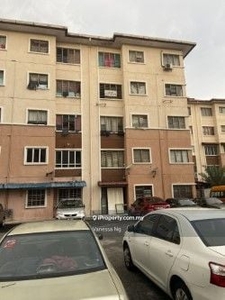 Pangsapuri Lili Apartment