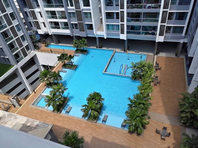 Pool view, only 2 unit per floor with big layout design