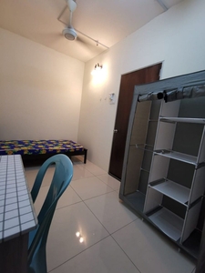 ✨PUCHONG SINGLE ROOM FOR FEMALE UNIT TO RENT WITH PRIVATE BATHROOM✨