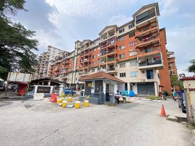 Renovated Partly Furnished Tingkat 3 Golden Villa Apartment Klang For Sale
