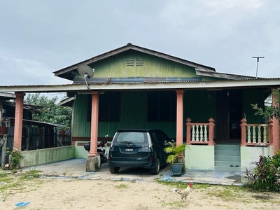 Tanah Lot Untuk Dijual Berserta 2 Biji Rumah Kuala Besut Terengganu